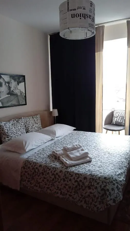Eva Twin Apartments 부쿠레슈티