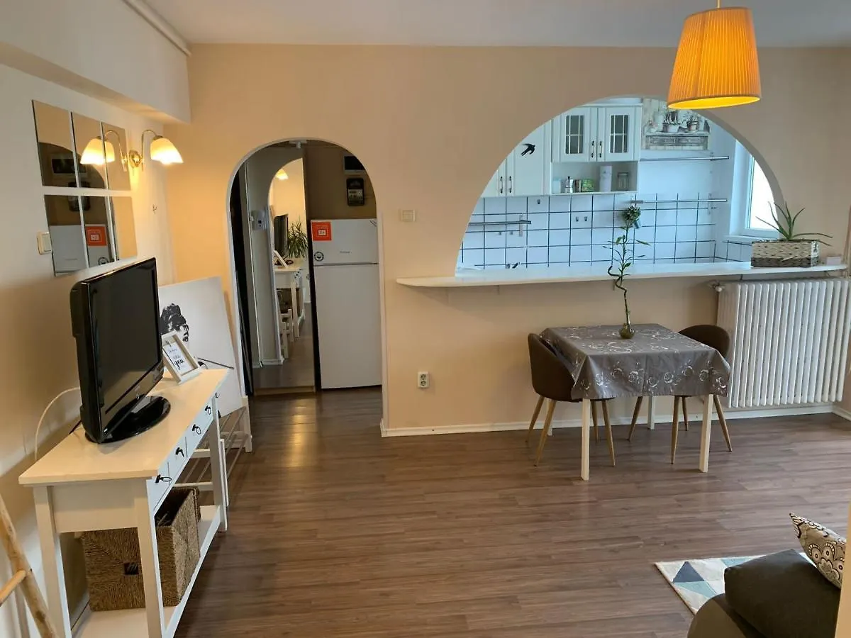 Eva Twin Apartments Бухарест