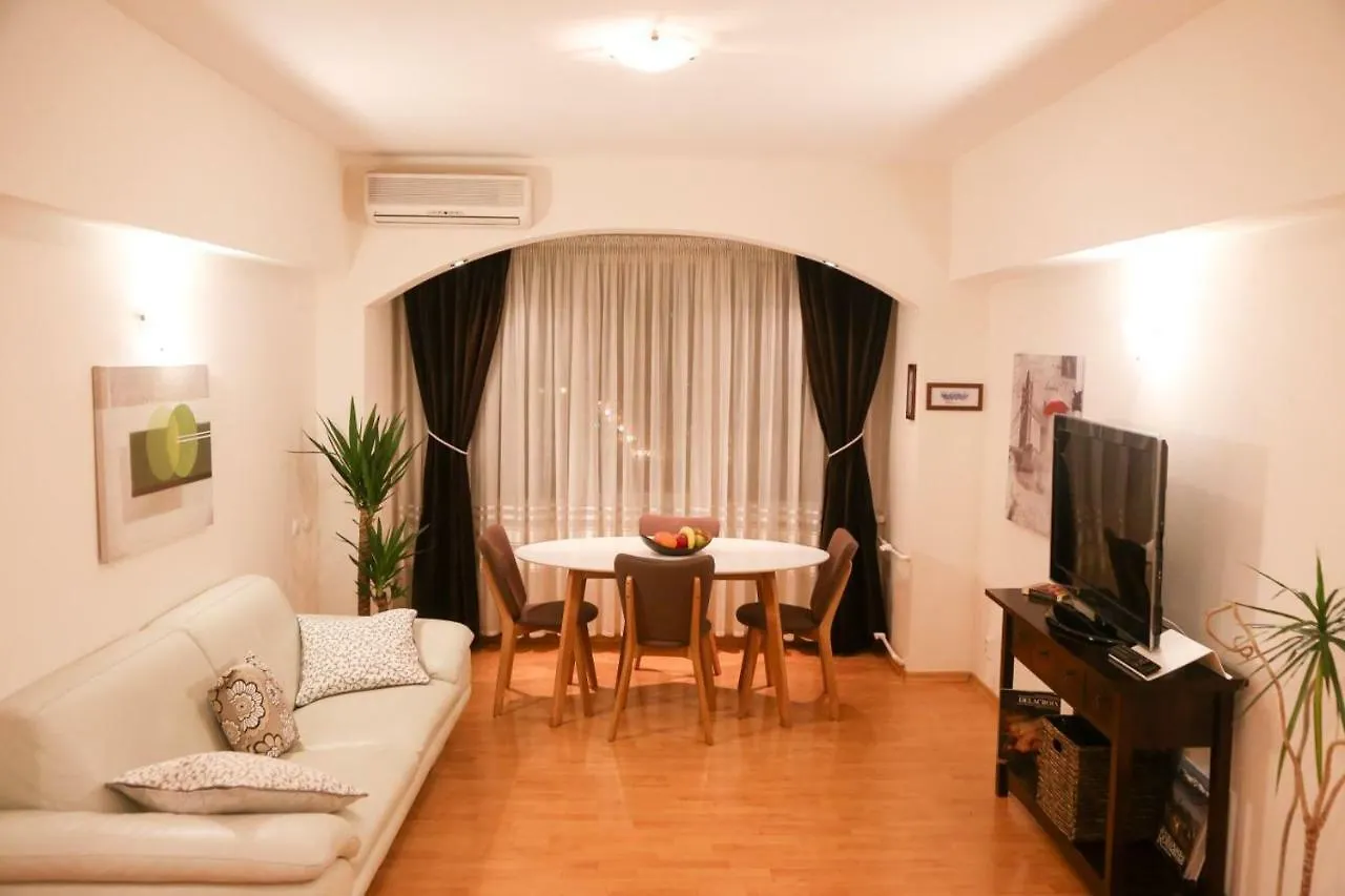 Eva Twin Apartments Бухарест